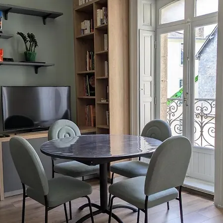 Chic Et Cozy Duplex Dans Le Centre De